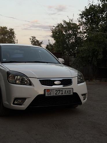 Kia: Kia Rio: 2010 г., 1.6 л, Автомат, Бензин, Седан — 3