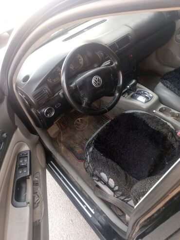 Volkswagen: Volkswagen Passat: 1.8 l | 2001 il Sedan — 8