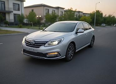 Срочно Продаю Samsung SM5 2018 года Двигатель 2.0 бензин Автомобиль