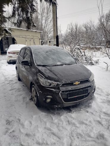 Легковой транспорт: Сдаю в аренду: Легковое авто, Частная аренда