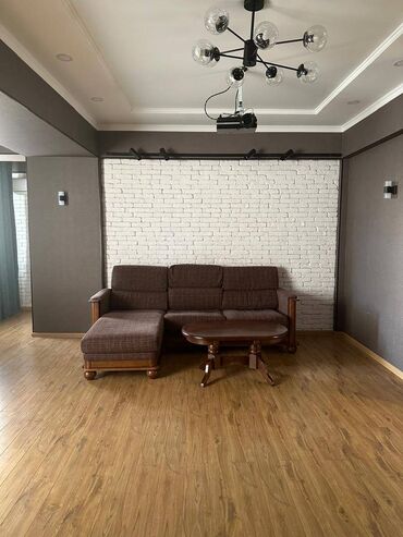 дом на иссык куль: 2 комнаты, 87 м², Индивидуалка, 2 этаж, Евроремонт