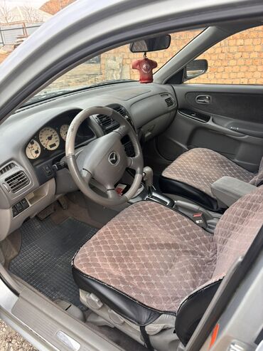 Mazda: Mazda 626: 2001 г., 2 л, Автомат, Бензиновая, Хэтчбэк — 8