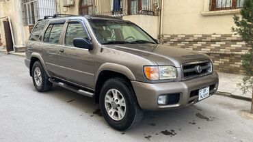 Nissan: Nissan Pathfinder: 3.5 l | Ofrouder/SUV — 10