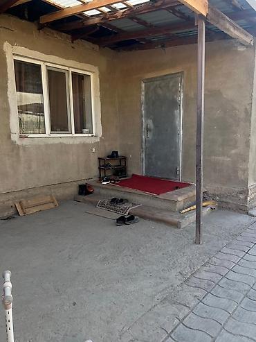 Продажа коттеджей и домов: 📍 ж/м Арча-Бешик 🔘3-комнаты 🔘60м² Продаётся уютный дом в жилмассиве — 6