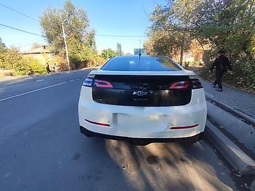 Продажа авто: Chevrolet Volt: 2012 г., 1.4 л, Вариатор, Гибрид, Лифтбек — 3