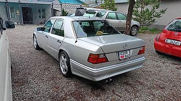 чанган уни к: Mercedes-Benz E-Class: 1993 г., 2 л, Кол менен иштөөчү, Бензин, Седан — 4
