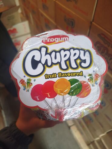 Кондитерские изделия, сладости: Набор кондитерских изделий ассорти: 1) Trolli Center Filled Fruit — 1