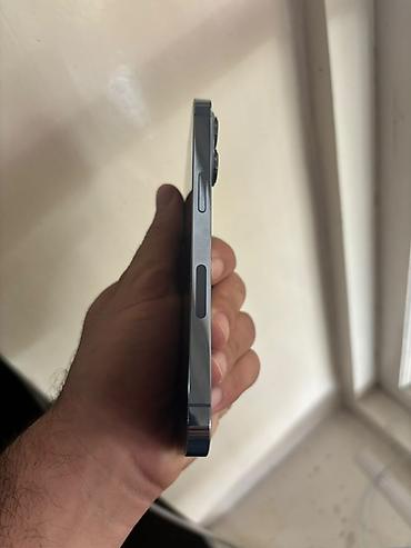 apple 13 pro max: IPhone 13 Pro, Blue Titanium — 6