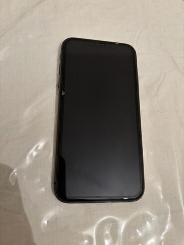 бу телефона: IPhone 11, Б/у, 128 ГБ, Черный, Защитное стекло, Чехол, Кабель