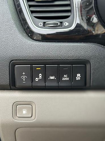 Kia: Kia Carnival: 2019 г., 2.2 л, Автомат, Дизель, Минивэн — 27