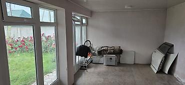 Продажа коттеджей и домов: 5 и более комнат, 350 м², 8 соток, Бишкек, Алтын-ордо ж/м Собственник — 40