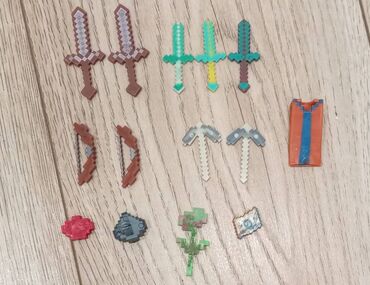 Игрушки: Наборы Minecraft вместе с контейнером Или рассмотрим обмен на My at lalafo.kg — 9 Игрушки: Наборы Minecraft вместе с контейнером Или рассмотрим обмен на My — 9