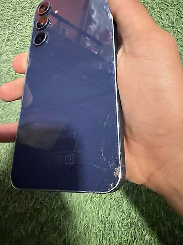 sumqayit telefon aksesuarları: Samsun A55 256 yaddaş 8ram 120hz telefonun işləməyinə söz ola bilməz — 4