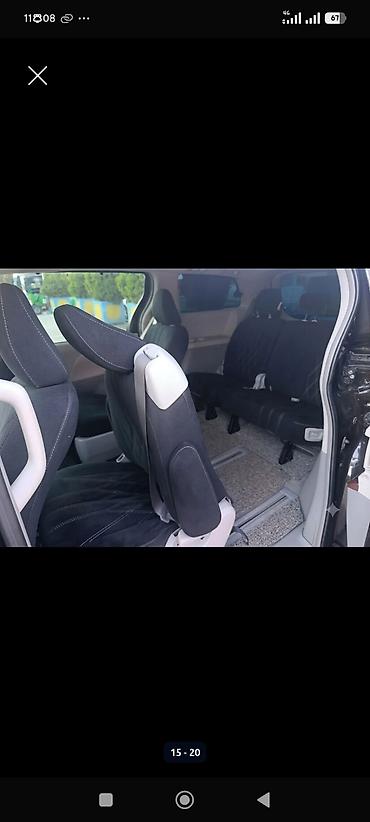 авта: Toyota Sienna: 2012 г., 3.5 л, Автомат, Бензин, Минивэн — 8