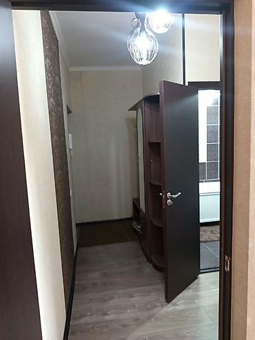 105: 1 комната, 38 м², 10 мкр 105 серия, 5 этаж, Евроремонт — 2