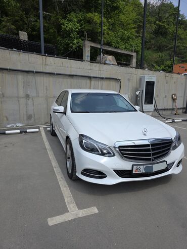 Mercedes-Benz: Mercedes-Benz E-Class: 2013 г., 2.2 л, Механика, Дизель, Седан