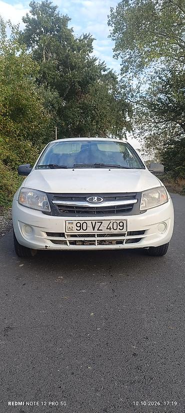 lada siti: Lada Granta sedan – ağ rəng Texniki və xarici xüsusiyyətlər: - Kuzov — 1