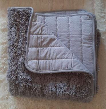 Ostali kućni dekor: 🩷🩷 🍂Čupavi flekeri 🍂Dimenzije-70*140;70*210;70*240 🍂Cena kompleta 4000 na lalafo.rs — 12 Ostali kućni dekor: 🩷🩷 🍂Čupavi flekeri 🍂Dimenzije-70*140;70*210;70*240 🍂Cena kompleta 4000 — 12