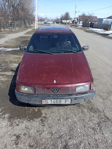 тум: Volkswagen Passat: 1988 г., 1.8 л, Механика, Бензин, Седан