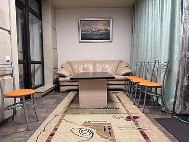 Продажа квартир: 2 комнаты, 62 м², 1 этаж — 4