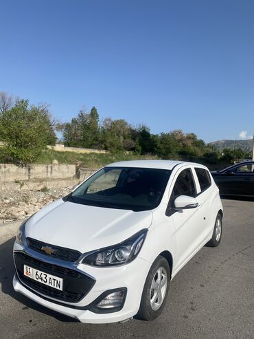 состояние хорошое: Chevrolet Spark: 2021 г., 1 л, Вариатор, Бензин, Хэтчбэк
