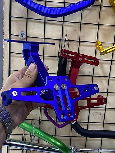 moped matoru: Motosiklet üçün tənzimlənən nömrə nişanı tutacağı - Material — 1