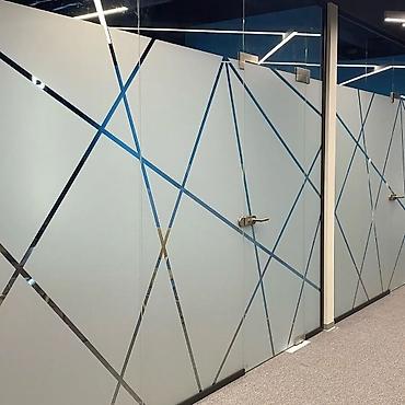 Перегородки на заказ: На заказ Лофт-перегородка, Бронированное стекло, Монтаж, Бесплатная доставка, Бесплатная установка — 17