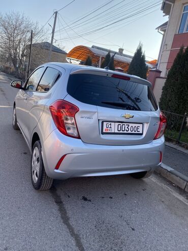 Chevrolet: Chevrolet Spark: 2017 г., 1 л, Автомат, Бензин, Хэтчбэк — 5