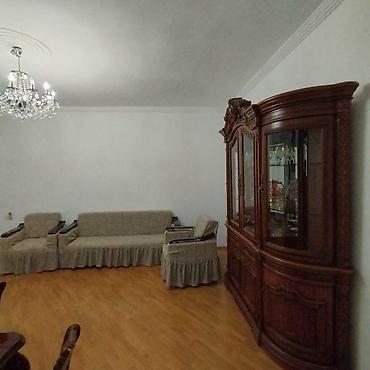 4 5 saatliq is elanlari: İcarəyə verilir 4 otaqlı köhnə tikili 120 m², Nəsimi r. 1 100 AZN/ay — 7