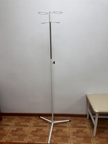 капсулы пустые для лекарств: Напольная стойка для капельниц (штатив инфузионный). - Материал