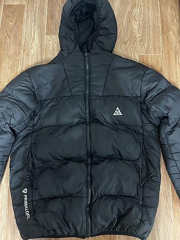 легкая: В продаже культовый технологичный пуховик Nike ACG Therma-FIT ADV — 3