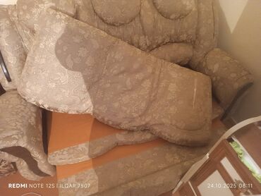 qapi ikinci el: Oğlan və qız üçün, İşlənmiş, Beşik, Matras ilə, Yellənmə mexanizm ilə