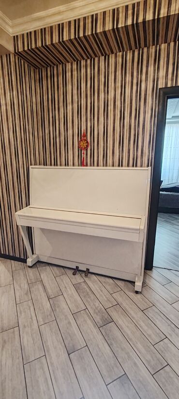 i̇sti aqlay: Digər mebel