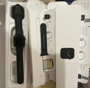 smart watches: Продаются новые apple watches series 5 состояние идеал все в