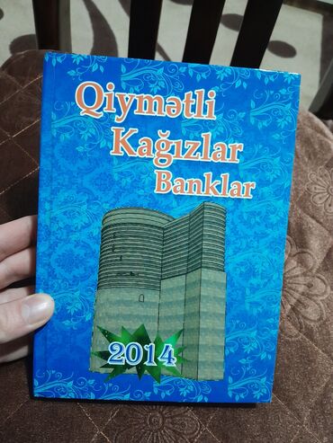 Kitablar, jurnallar, CD, DVD: Qiymətli kağızlar, banklar