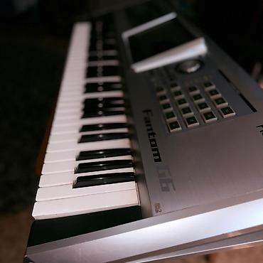 fantom: Sintezator, Roland, İşlənmiş, Ünvandan götürmə, Ödənişli çatdırılma — 2
