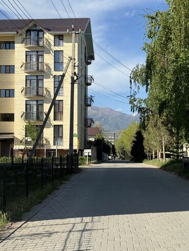 этажный дом: Квартира, Кыргызское Взморье ЦО Кыргызское взморье, Бостери, Детская площадка, Парковка, стоянка, Охраняемая территория