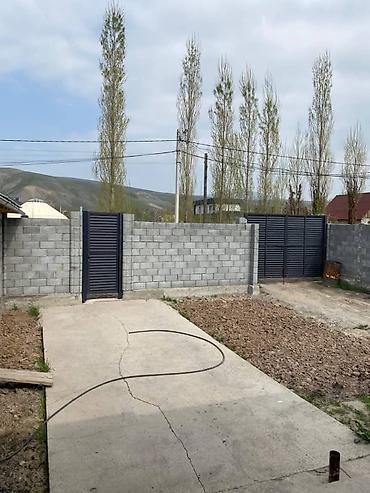 село беш кунгой: Продается в Беш -Кунгей 8соток и дом 115 м², тихий район, находиться — 3
