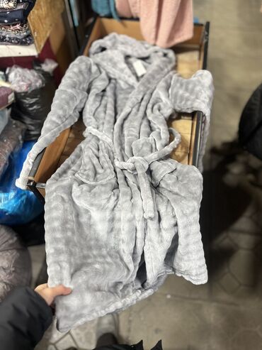 Домашние костюмы: Банные Женские Мужские Детские халаты Широкий ассортимент Рынок — 18