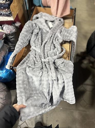 Халаты: Банные теплые халаты для всех Широкий ассортимент рынок Орто-Сай — 17