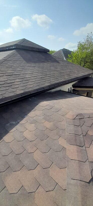 Həyət evləri və villaların satışı: Satış üçün fərdi yaşayış evi satılır.şəxsi tikili .ünvan novxanı — 9