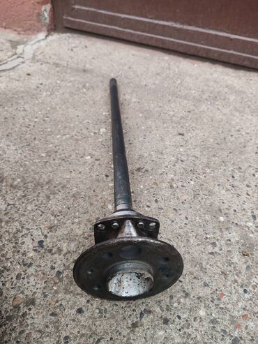 Auto delovi: Poluosovina zadnjeg diferencijala Lada 7 Riva . Polovno, ocuvano — 4