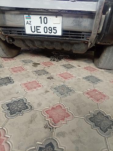 yan guzgulər s: Avtomobil üçün dövlət qeydiyyat nişanı – AZ 10 UE 095 Satılır real — 2