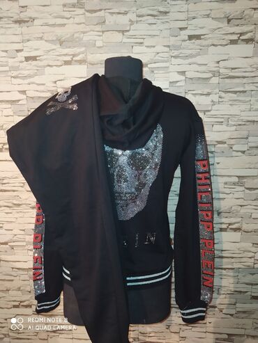 Ev geyimləri, pijamalar: Kostyum original Philip plein brendidir,Italiyadan almisham,tezedir — 20