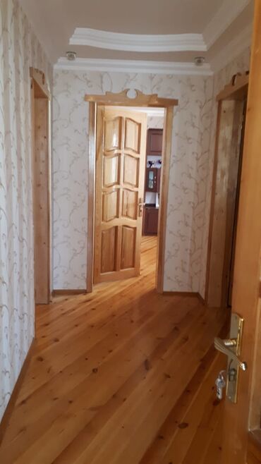 Həyət evləri və villaların satışı: Binəqədi qəs. 5 otaqlı, 151 kv. m, Kredit yoxdur, Orta təmir