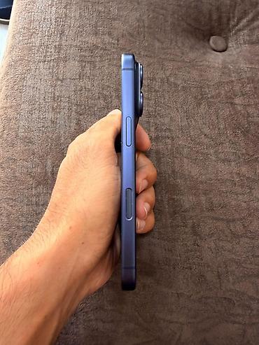 dubai version iphone: IPhone 17 Pro, 256 GB, Mavi, Face ID, Simsiz şarj, Sənədlərlə — 5