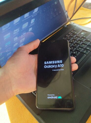 Samsung: Samsung A10, 32 ГБ, цвет - Синий, Битый, Сенсорный, Отпечаток пальца