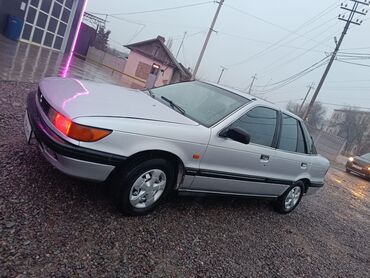Mitsubishi: Mitsubishi Lancer: 1992 г., 1.5 л, Механика, Бензин, Седан — 3