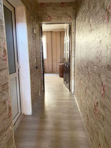 Uzunmüddətli kirayə evlər: 90 kv. m, 4 otaqlı, Qaz, İşıq, Su -da lalafo.az — 2 Uzunmüddətli kirayə evlər: 90 kv. m, 4 otaqlı, Qaz, İşıq, Su — 2