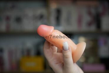 помпа для пениса: Фаллоимитатор PVC - 11,5 см. Этот с виду скромный представитель